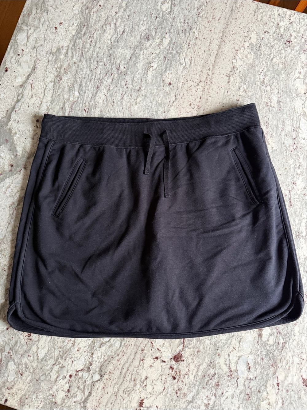 made for life Black Skort